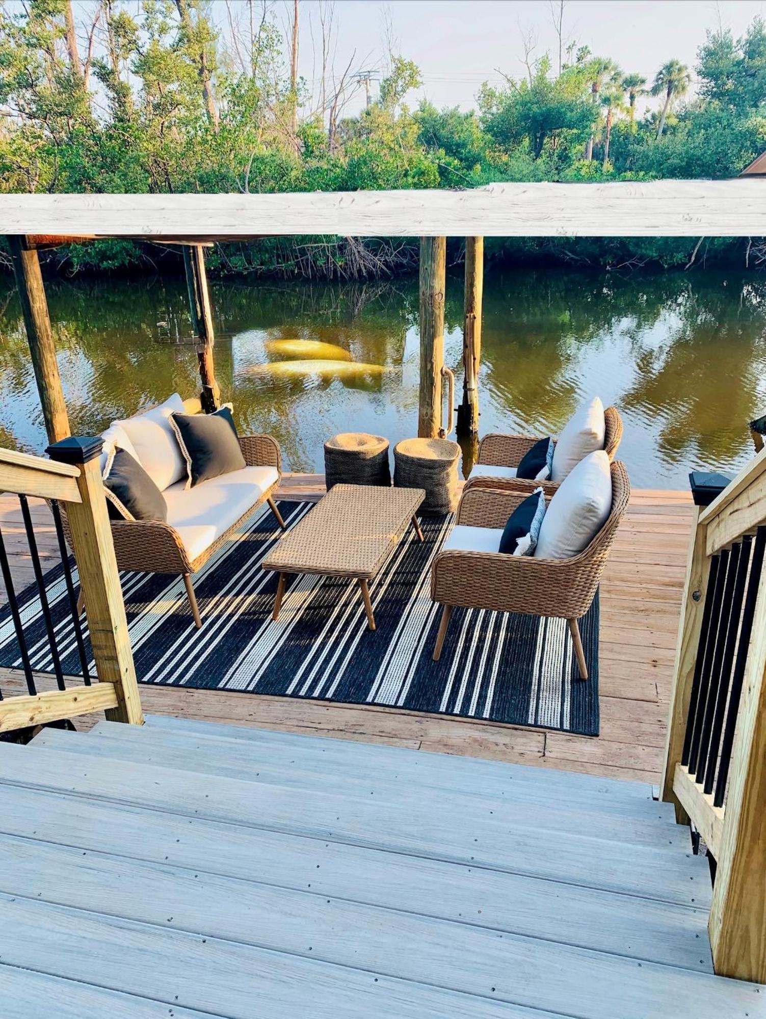 Dock Holiday Санибел Екстериор снимка